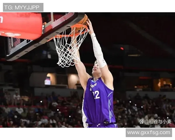 爵士成功签下顶尖内线，球队实力再添一层保障