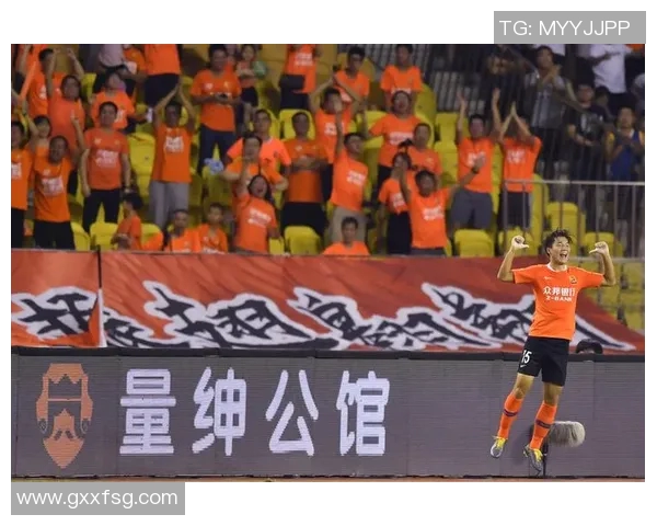 郑州中超主场挑战武汉卓尔，将冲击联赛第一名位置